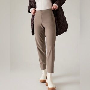 New Athleta Pants Stellar Trouser Pyrite Neutral Taupe Tan Dark Beige Greige 12!